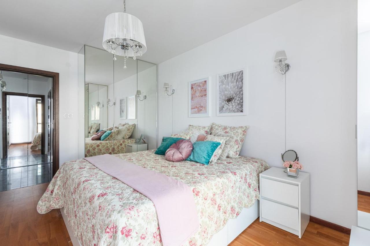 Superapart Towarowa 35 Warsaw Luaran gambar
